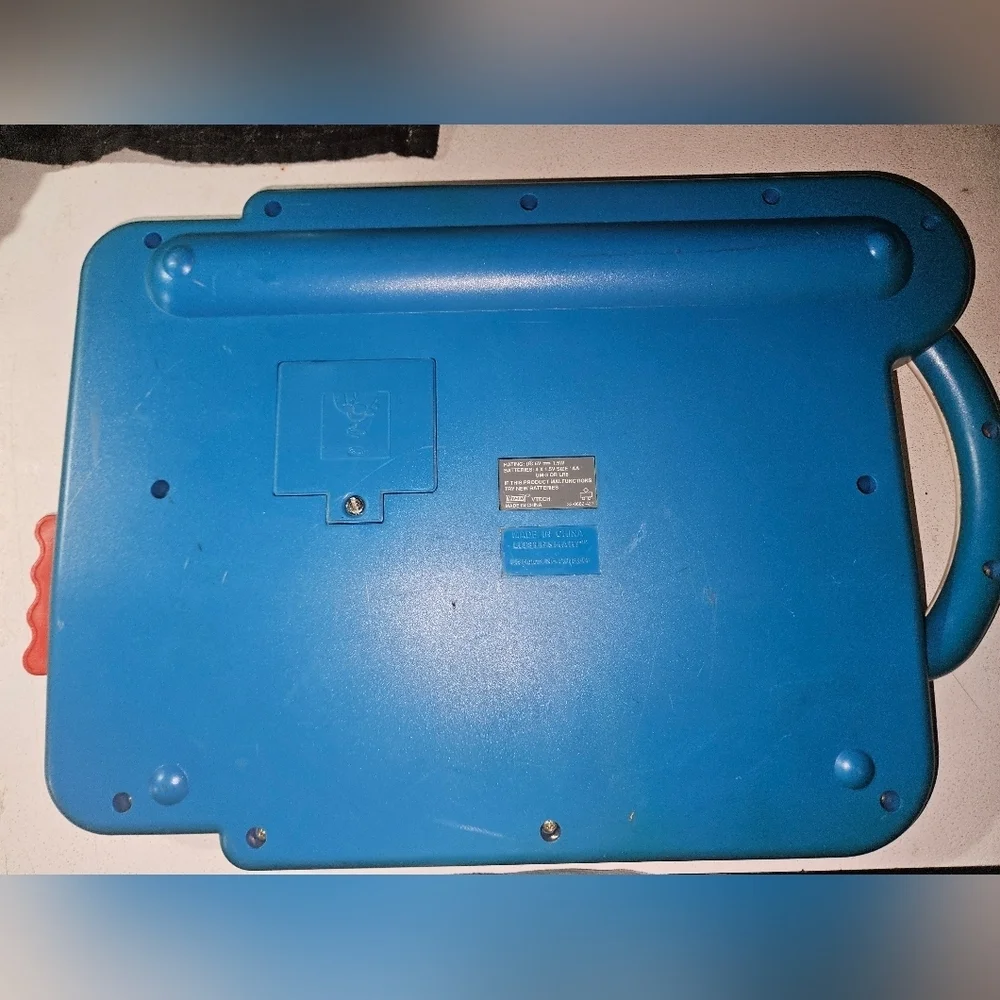 Vintage Vtech Little Smart Alphabet Desk!